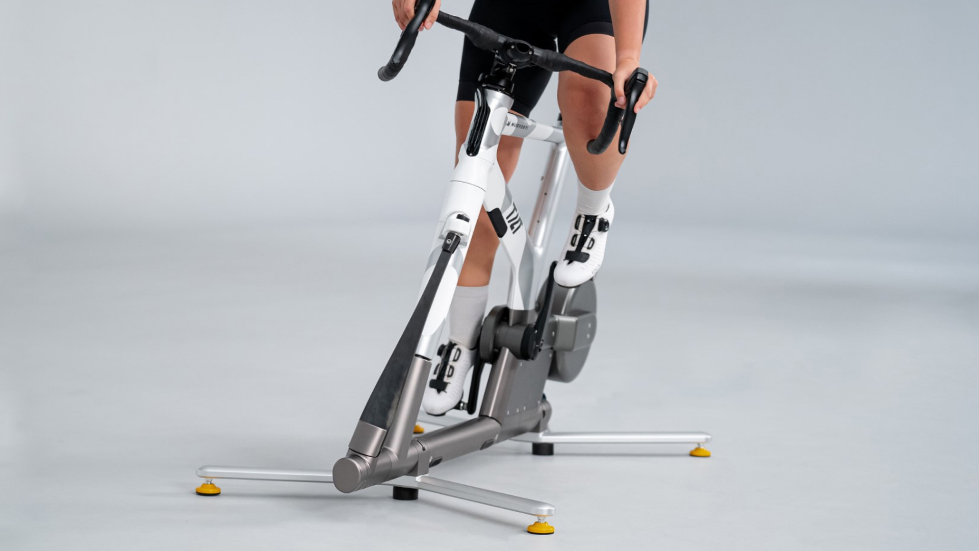 Muoverti’s pioneering Tiltbike delivers next-generation indoor cycling | Signs £500K investment
